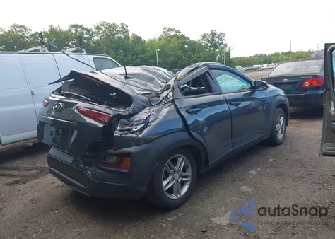 2018 Hyundai Kona Se из США, поврежденный, VIN KM8K12AA2JU079086